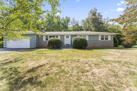 306 Forest Street Ext, Hamden, CT 06518