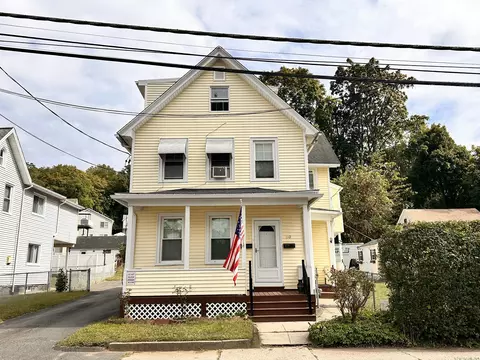 20 Hodge Ave, Ansonia, CT 06401