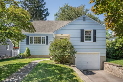 95 Clifton Ave, West Hartford, CT 06107