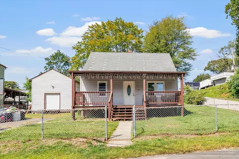 244 Earl Ave, Bridgeport, CT 06606