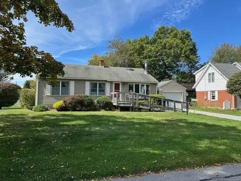 178 Edgewood Dr, Torrington, CT 06790
