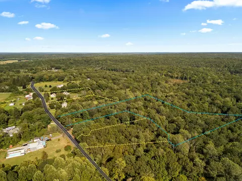 139 Forsyth Rd, Salem, CT 06420