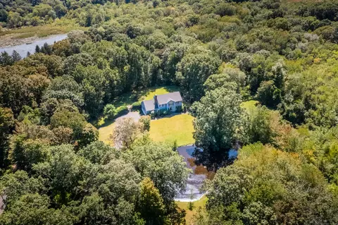 491 Hammertown Rd, Monroe, CT 06468 photo 4