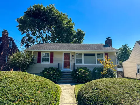 42 Winfield St, Norwalk, CT 06855