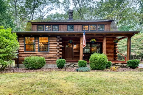 16 Ogden Lord Rd, Marlborough, CT 06447