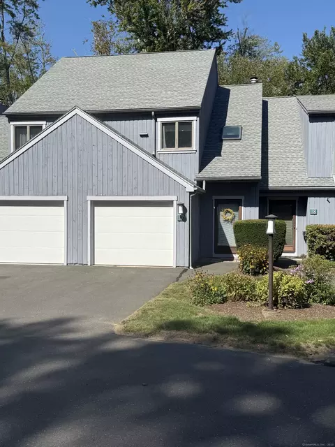 1469 Farmington Ave #17, Bristol, CT 06010