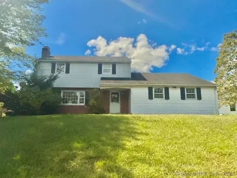 325 Circle Dr, Torrington, CT 06790