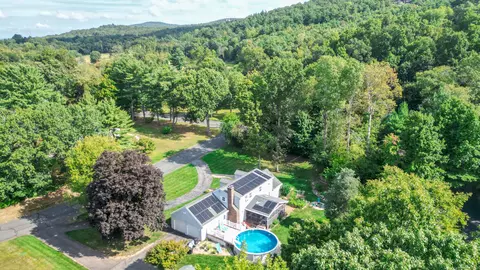 64 Bradfield Dr, Somers, CT 06071