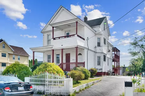 16 Willard St, Waterbury, CT 06704