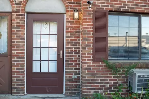 541 Pierpont Rd #2, Waterbury, CT 06705