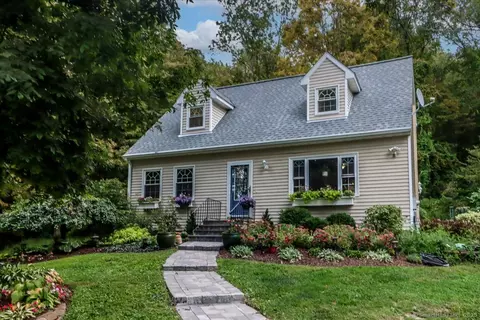 18 Mountain View Rd, Kent, CT 06757