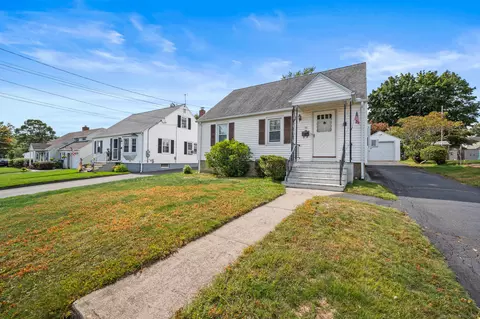 56 Collier Ave, Bristol, CT 06010