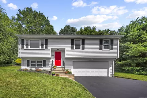 160 Aldbourne Dr, Bristol, CT 06010