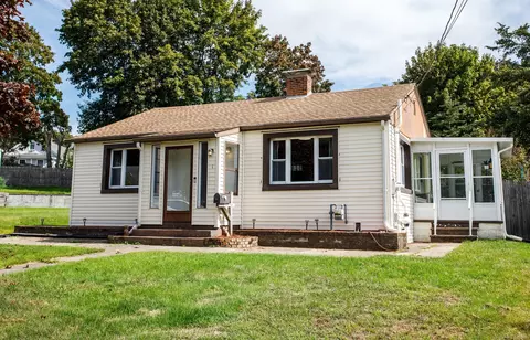 1 Central Ct, Norwich, CT 06360