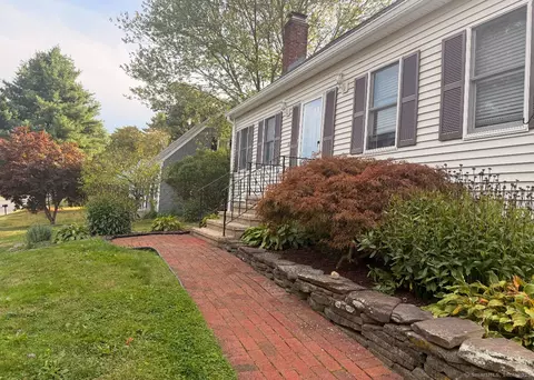 81 Dorothy Dr, Middletown, CT 06457
