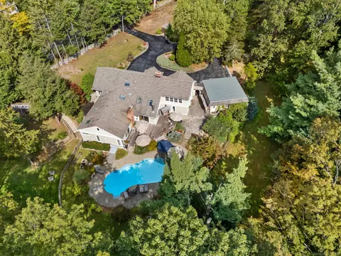 13 Indian Hill Rd, Wilton, CT 06897