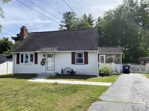 85 Meech Rd, Middletown, CT 06457