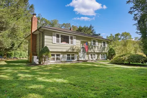 12 Upper Parish Dr, Weston, CT 06883