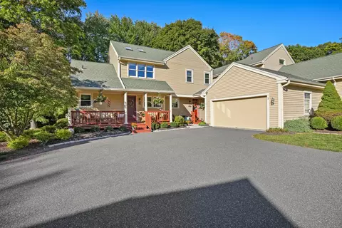 2 Sullivan Farm #2, New Milford, CT 06776