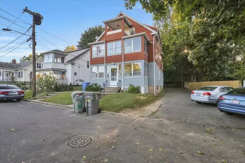 33 Emory Ct, Bristol, CT 06010