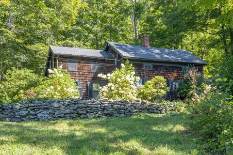 Exterior - 143 Whitcomb Hill Rd, Cornwall, CT 06754 photo 4 of 9