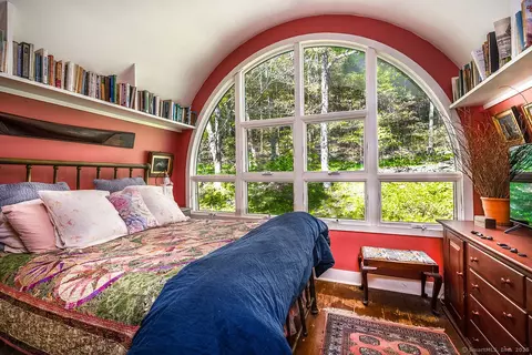 Bedroom - 143 Whitcomb Hill Rd, Cornwall, CT 06754 photo 2 of 4