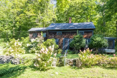 143 Whitcomb Hill Rd, Cornwall, CT 06754