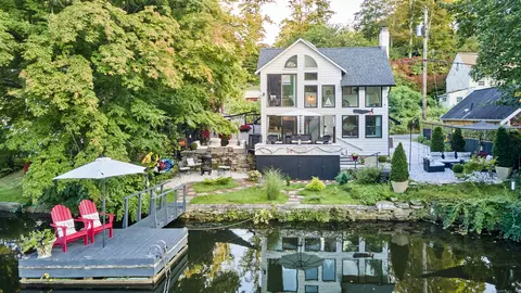 26 Old Hamburg Rd, Lyme, CT 06371