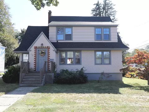 75 Wilton Rd, Windsor, CT 06095 photo 1