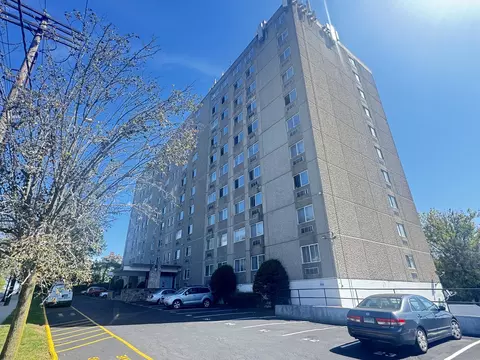 120 Huntington Tpke #801, Bridgeport, CT 06610