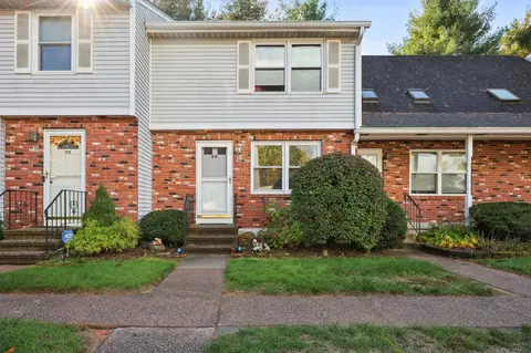 11 Saint Marc Cir O Cir, South Windsor, CT 06074