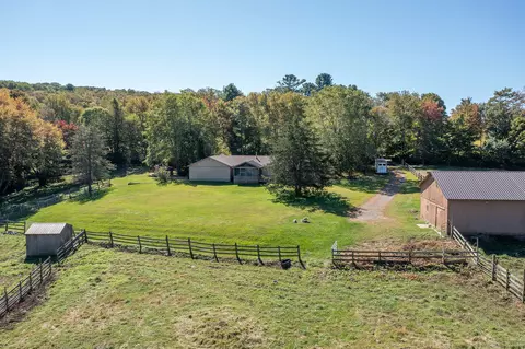 42 Nichols Hill Rd, Washington, CT 06793
