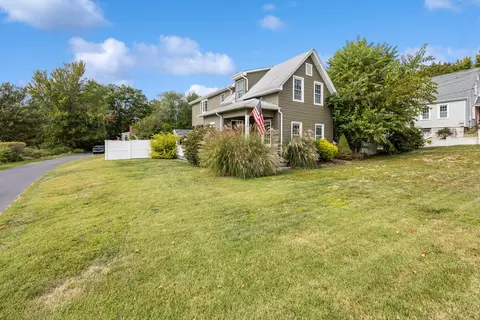 246 West St, Plantsville, CT 06479