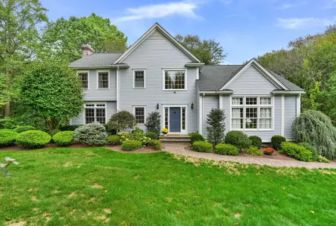 66 Morehouse Rd, Easton, CT 06612