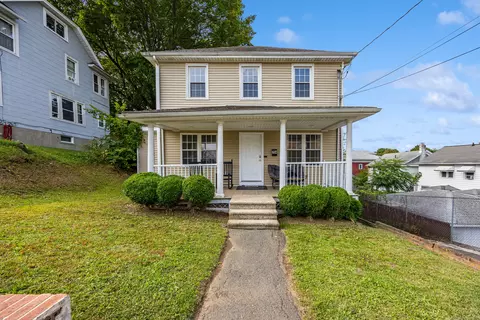 204 Elliott Ave, Waterbury, CT 06705