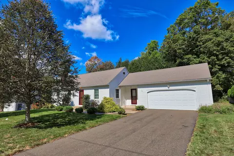 63 Woodfield Rd, Bristol, CT 06010