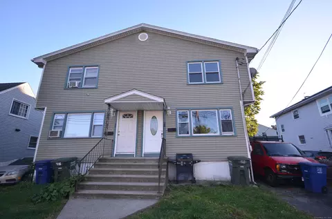 58 Price St, Bridgeport, CT 06610