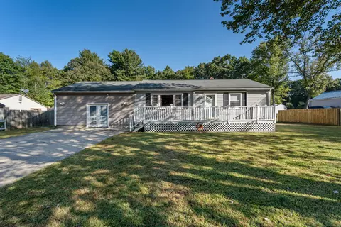 303 Brainard Rd, Enfield, CT 06082