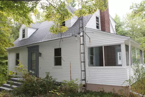 950 Benham St, Hamden, CT 06514