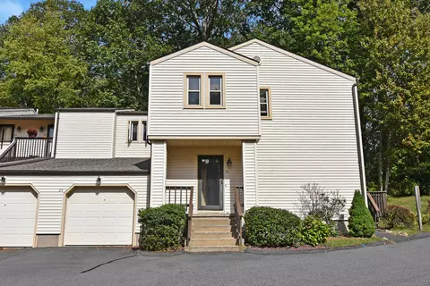 128 Lyman Rd #25, Wolcott, CT 06716