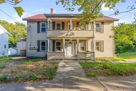 66 Village St, Vernon, CT 06066