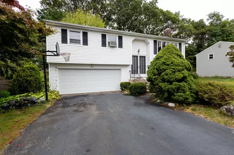 56 Maheu St, Bristol, CT 06010