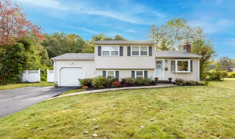 64 Warren St, Cheshire, CT 06410
