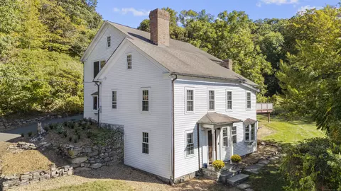 62 Codfish Hill Rd, Bethel, CT 06801