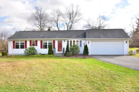 23 Griswold Dr, Windsor, CT 06095
