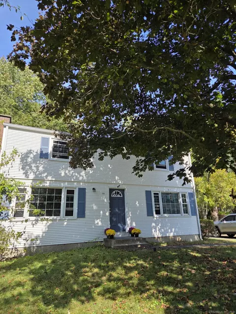 45 Monroe Rd, Enfield, CT 06082