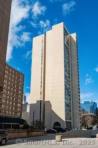 1 Gold St #11F, Hartford, CT 06103