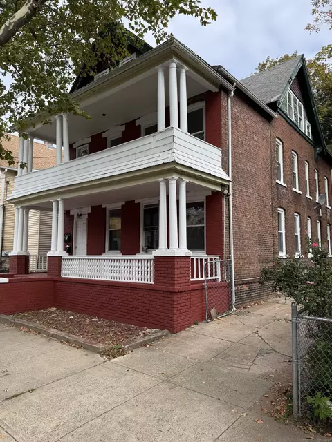 719 Orchard St, New Haven, CT 06511