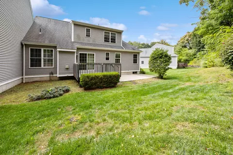 36 Buckland St #22, Southington, CT 06479