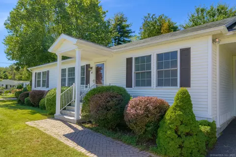 16 Brookside Dr, Southington, CT 06489